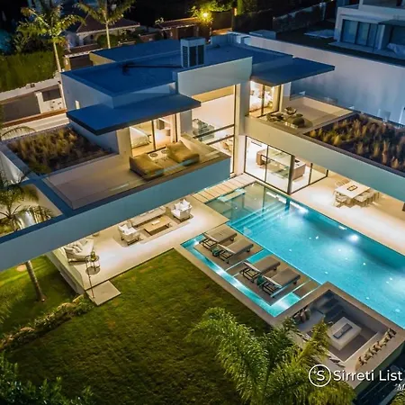 Villa Sirius: Luxury Golf Valley Retreat With Private Heated Pool