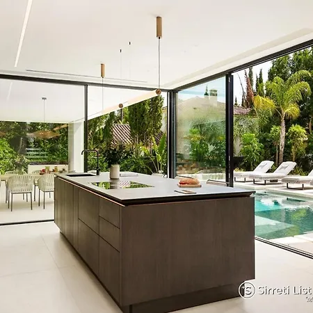 Villa Sirius: Luxury Golf Valley Retreat With Private Heated Pool Marbella