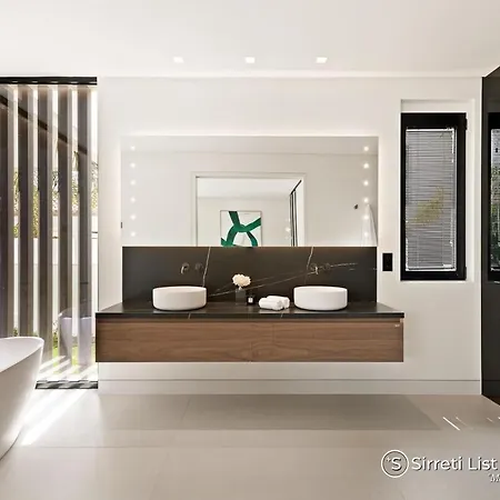 Sirius: Luxury Golf Valley Retreat With Private Heated Pool Villa Marbella