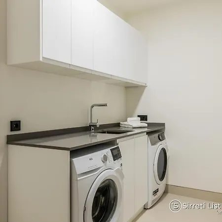 Sirius: Luxury Golf Valley Retreat With Private Heated Pool Villa Marbella