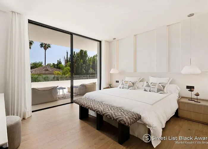 빌라 Vacation I Sirius, Golf Valley, Private Heated Pool, Sauna, Billiard, Cinema, Awarded