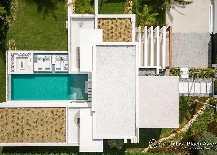 Villa Vacation I Sirius, Golf Valley, Private Heated Pool, Sauna, Billiard, Cinema, Awarded