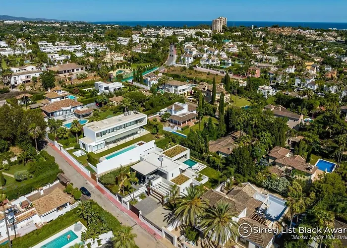 Villa Vacation I Sirius, Golf Valley, Private Heated Pool, Sauna, Billiard, Cinema, Awarded