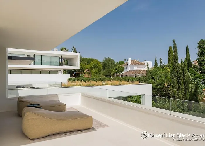 Vacation I Sirius, Golf Valley, Private Heated Pool, Sauna, Billiard, Cinema, Awarded Villa Marbella